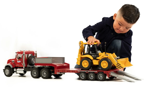 02813 1/16 Mack Granite Low Loader with JCB Backhoe | Action