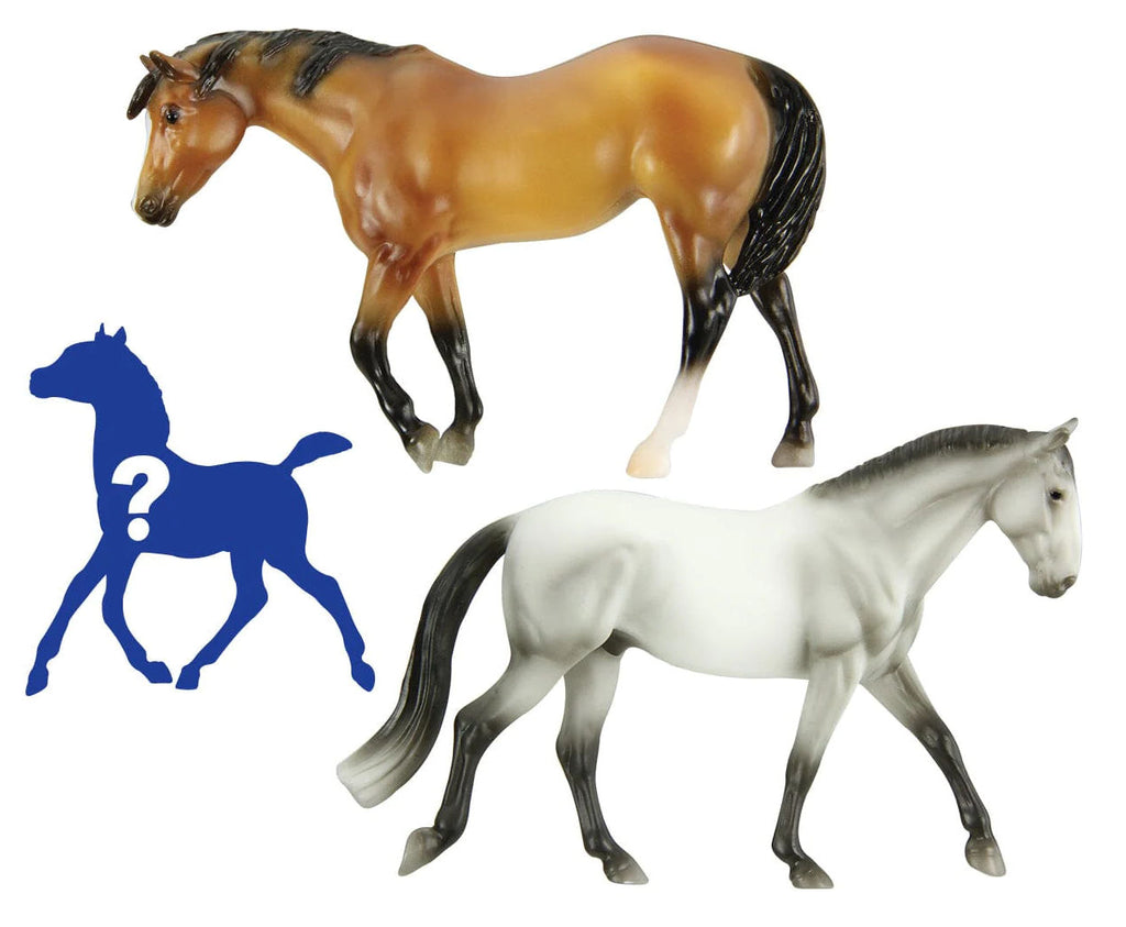 #10044 1/32 Elegant Pastures Family Horse & Foal Surprise Set