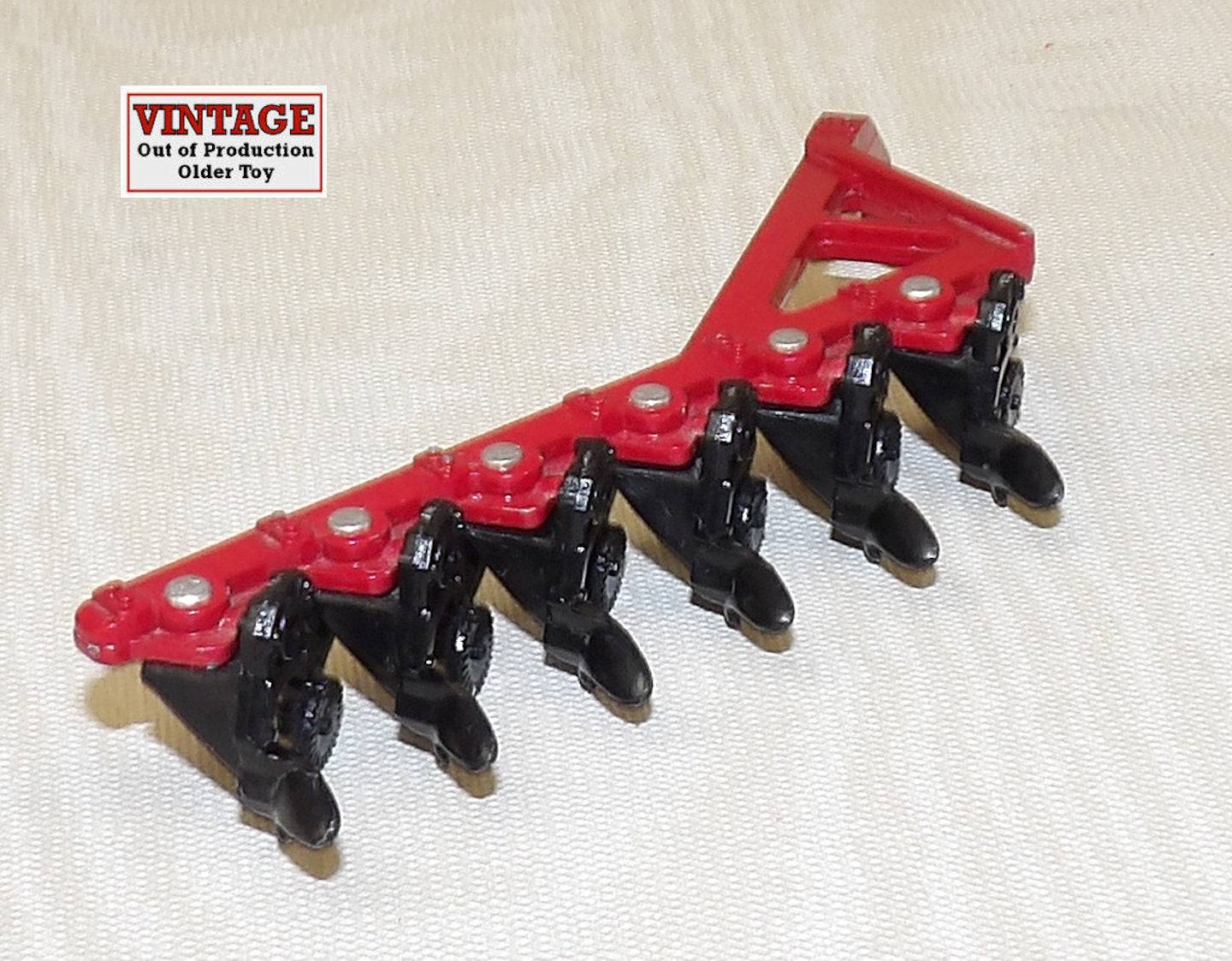 #1757EO 1/64 International 6-Bottom Plow - No Package, AS IS