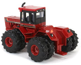 #44438 1/64 International 4586 4WD Tractor with Duals, Prestige Collection