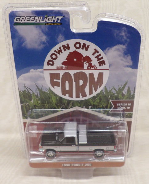 48100-E 1/64 1990 Ford F-250 Pickup with Tool Box | Action Toys