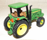 #5064 1/64 John Deere 8200 Row Crop Tractor - No Package, AS IS