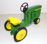 #5081MA 1/6 John Deere Model 10 Pedal Tractor Replica