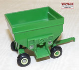 #5552 1/64 John Deere Gravity Wagon - Used, AS IS