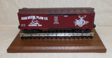 #566KL 1/48 John Deere Plow Co. Rail Car with Base