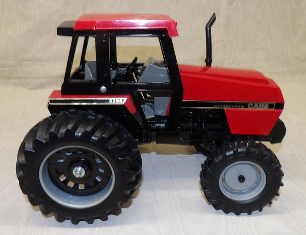 601TA 1/16 Case-IH 3294 Front Wheel Drive Tractor. 1985