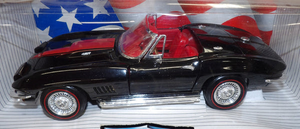 7445 1/18 1967 Corvette L-71 - Tuxedo Black | Action Toys