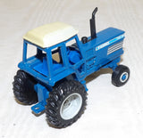 #832A 1/64 Ford TW-35 Tractor - No Package