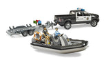 #02507 1/16 Police Ram 2500 Pickup with Police Boat, Trailer & 2 Figures
