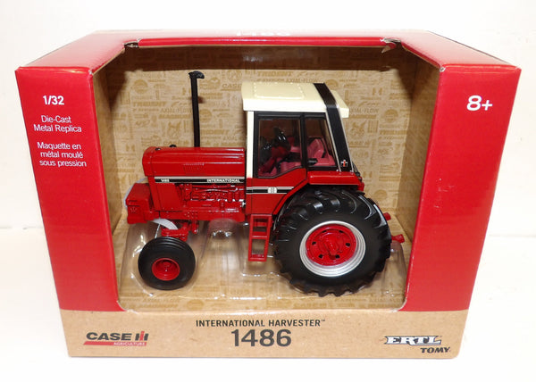 44287 1/32 International Harvester 1486 Tractor with Cab