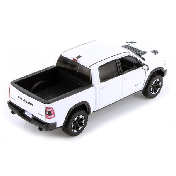 マイスト　Dodge Ram Pickup1995 Maisto model car. Dodge Ram Pickup 1995. 1:24 scale factory