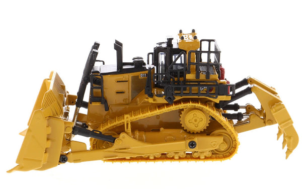 85659 1/87 Caterpillar D11 Track-Type Tractor | Action Toys