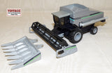 #1284EO 1/64 Deutz-Allis R-50 Gleaner Combine - No Box, AS IS