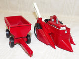 #14073 1/64 Farmall 560 Tractor with Cornpicker & Wagon - No Package, AS IS