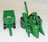 #15086 1/64 John Deere 630 Tractor with Mounted Corn Picker & Flarebox Wagon - No Package, AS IS