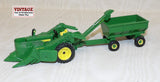#15086 1/64 John Deere 630 Tractor with Mounted Corn Picker & Flarebox Wagon - No Package, AS IS