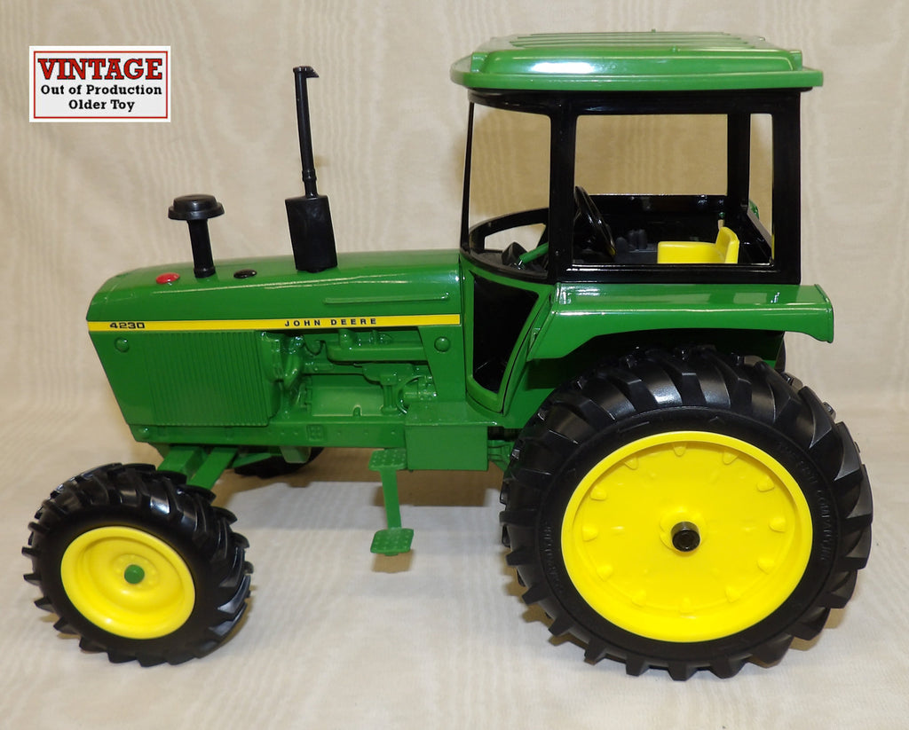 #15202 1/16 John Deere 4230 MFWD Tractor - No Box, AS IS