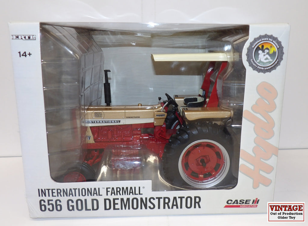 #16201A 1/16 International 656 Gold Demonstrator Tractor with ROPS & Canopy, 2011 National Farm Toy Museum 25th Anniversary Edition