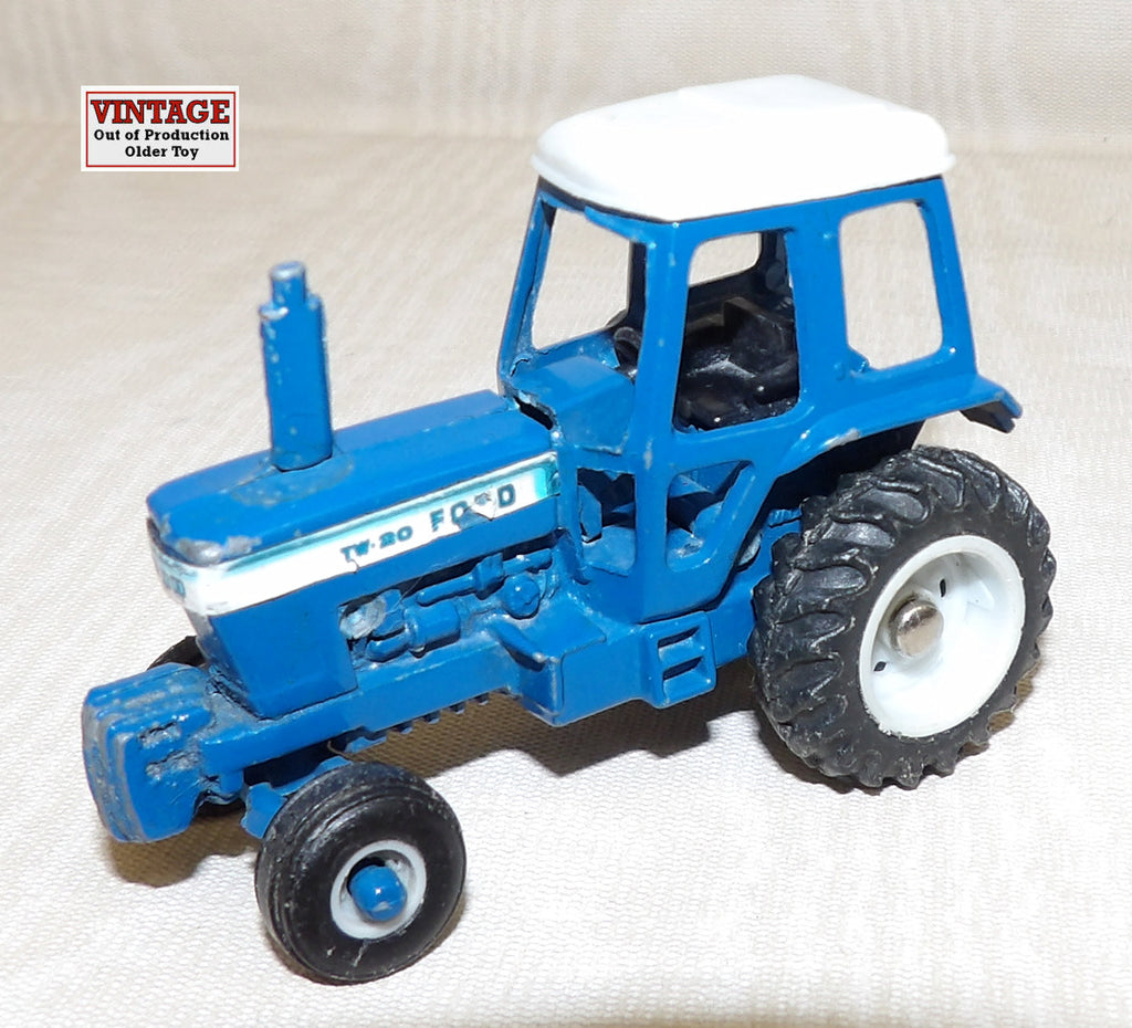 #1621A 1/64 Ford TW-20 Tractor - Used, AS IS