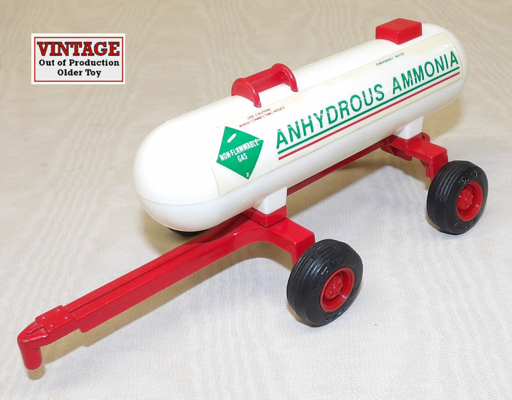 #1687EO 1/32 Case-IH Anhydrous Ammonia Tank - No Box, AS IS