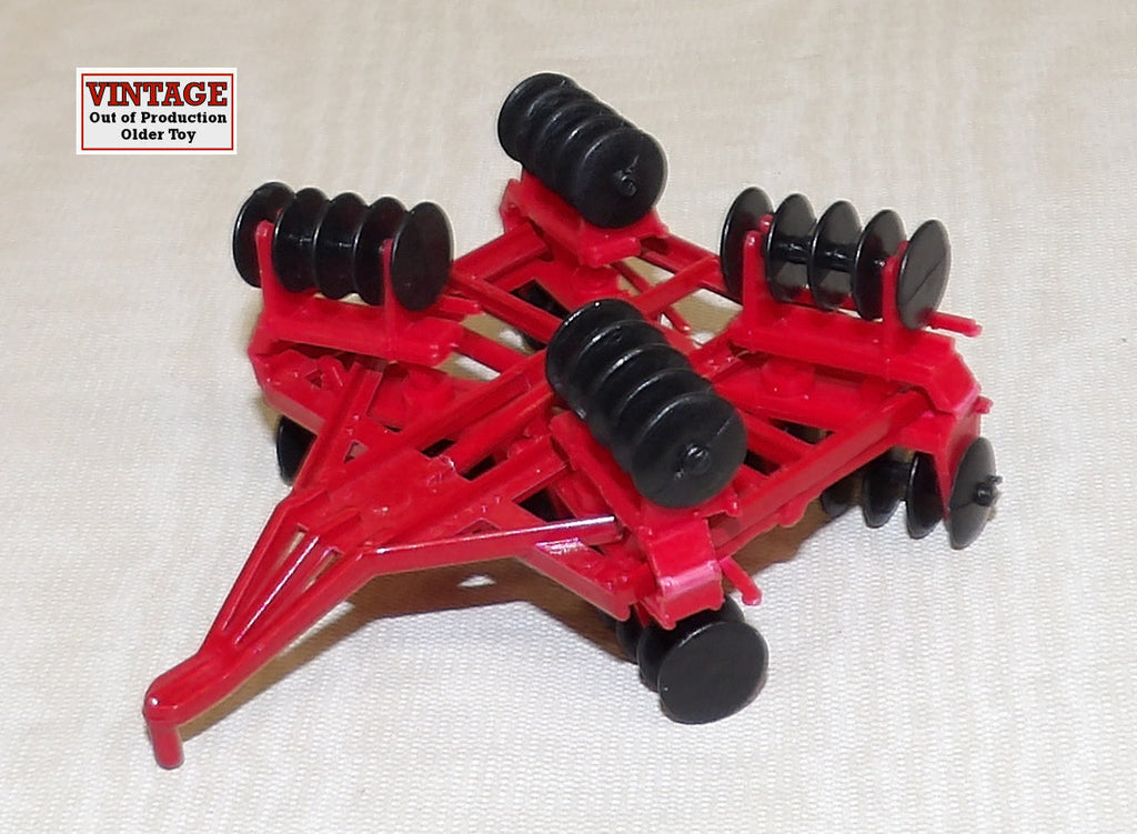 #1862EO 1/64 International Wing Disk without Wheels - No Package, AS IS