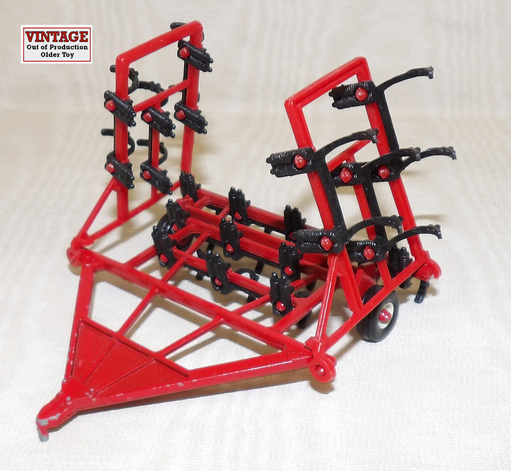 #1863EO 1/64 Case-IH Minimum Tillage Plow - No Package, AS IS