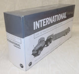#19-2583 1/34 International 1959 IH Semi Truck with Lowboy Trailer