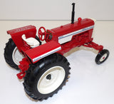 #2031TA 1/16 White Oliver 1655 Narrow Front Tractor, 1997 Farm Show Edition