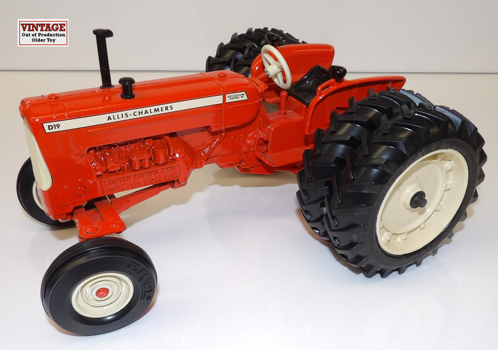 #2220YA 1/16 Allis-Chalmers D-19 Diesel Tractor with Duals, 1990 Minnesota State Fair Special Edition