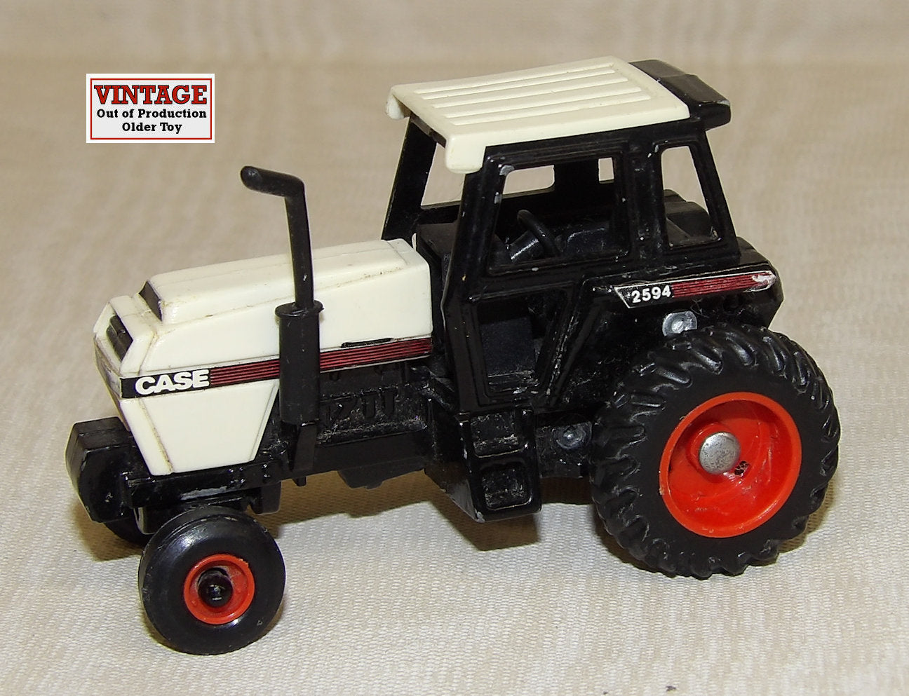 #224A 1/64 Case 2594 Tractor - No Package
