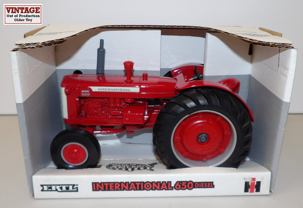 #246DO 1/16 International 650 Diesel Tractor