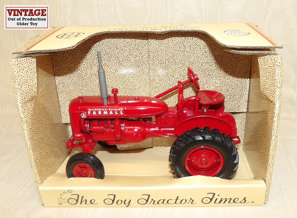 #250PA 1/16 Farmall A Tractor, 1991 The Toy Tractor Times Anniversary Edition