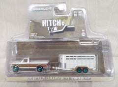 #32300-CG 1/64 1991 Ford F-250 XLT Lariat Pickup with Livestock Trailer, Green Machines Chase