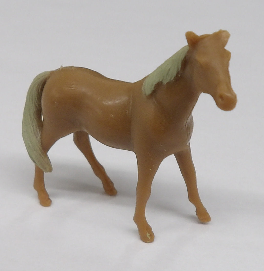 #37662 1/64 Palomino Horse