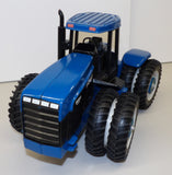 #384DS 1/16 Ford 9880 Versatile 4WD Tractor with Duals