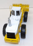 #40-0071 1/25 International Harvester 560 Pay Loader - Pre-Owned