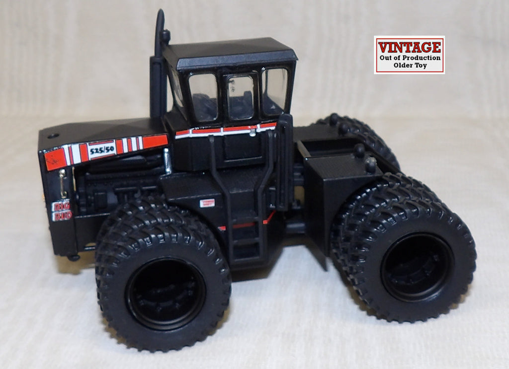 #40010 1/64 Big Bud "Black Stealth" 525/50 4WD Tractor with Triples and Cruiser Cab