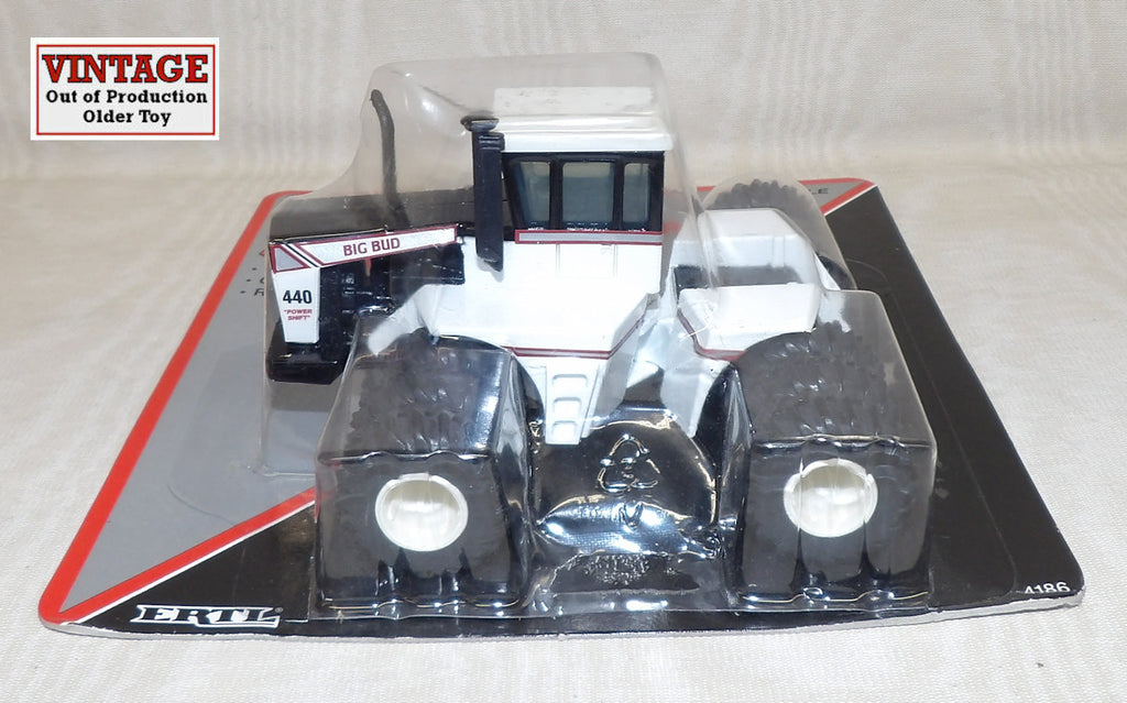 #4186EA 1/64 Big Bud 440 4WD Tractor with Triples