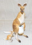 #42550A Kangaroo with Joey
