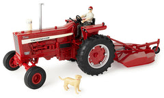 #44380 1/16 Farmall 1256 Tractor with Mower & Figures