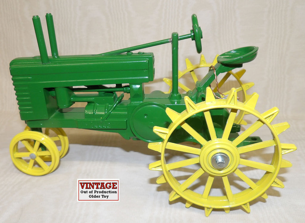 #4442SM 1/16 John Deere Model G Tractor with Steel Wheels - No Box, AS IS