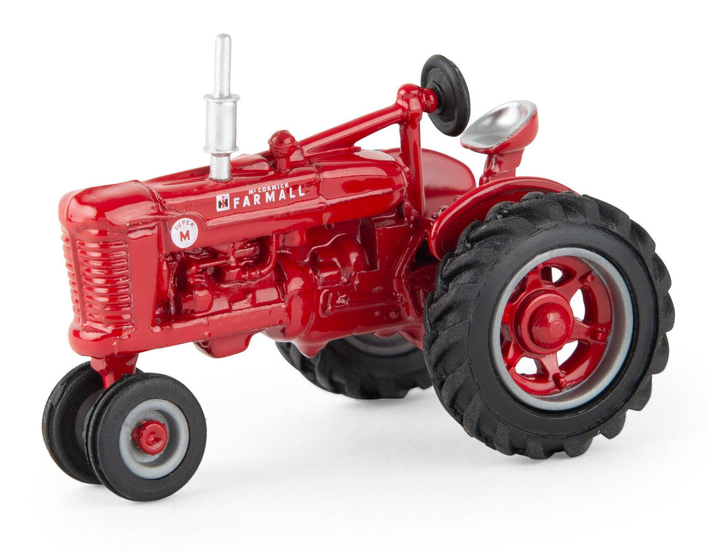 #44445 1/64 Farmall Super M Narrow Front Tractor