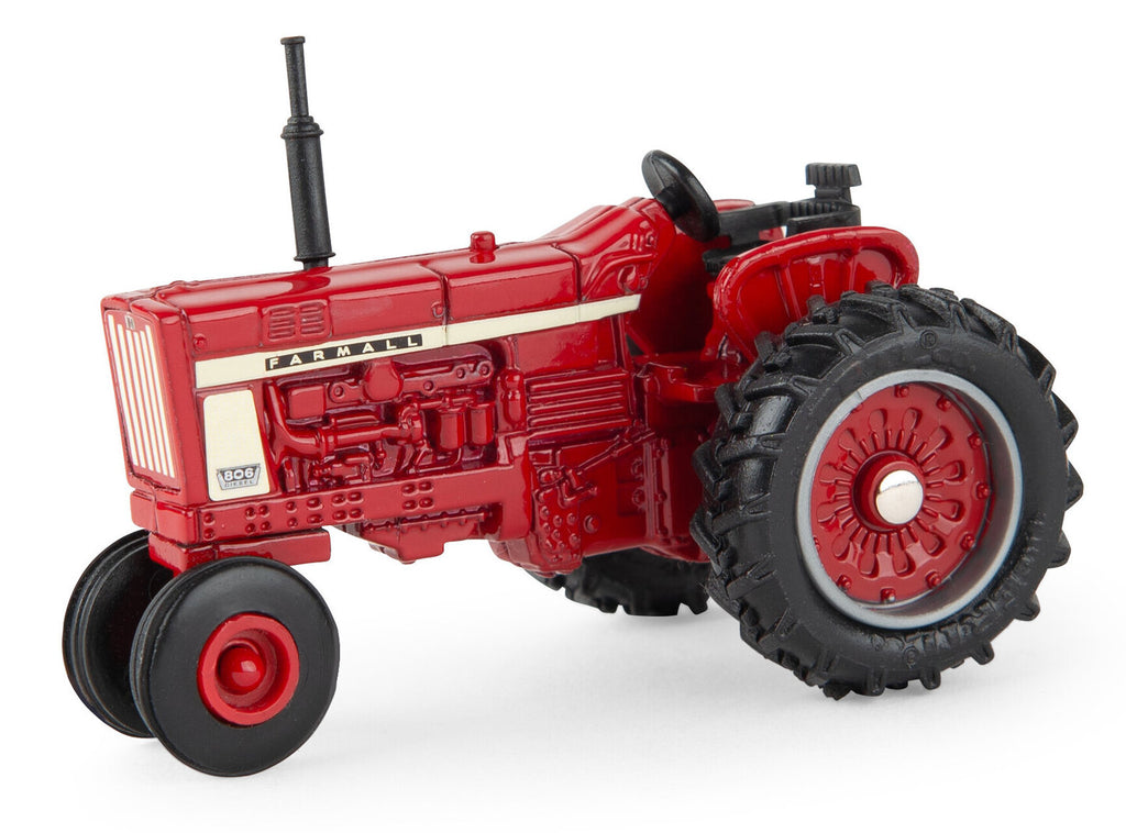 #44447 1/64 Farmall 806 Narrow Front Tractor