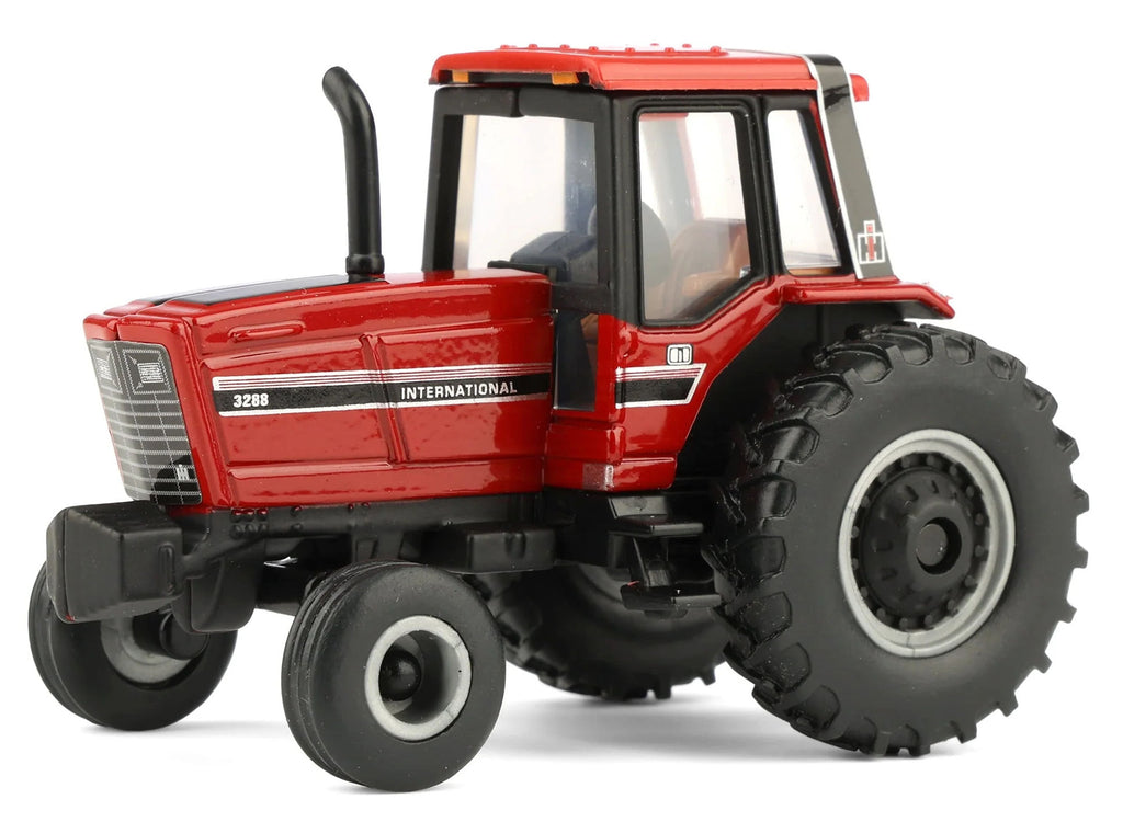 #44448 1/64 International Harvester 3288 Tractor