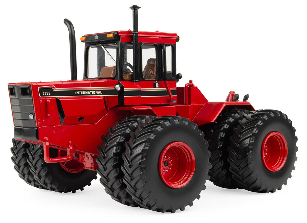 #44473 1/32 International 7788 4WD Tractor with Duals - 2025 National Farm Toy Show Edition