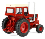 #44502 1/32 International Harvester 1568 V8 Tractor with Cab
