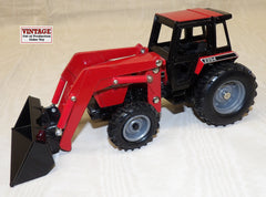 #4608 1/32 Case-IH 2294 MFWD Tractor with Loader - Broken Muffler, AS IS