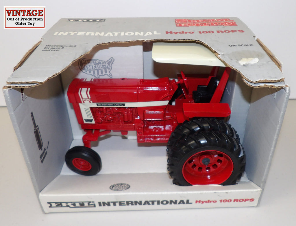 #4623DA 1/16 International Hydro 100 with ROPS & Duals - International "66" Series Special Edition
