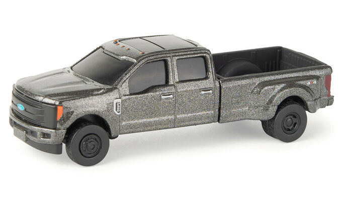 #47575A 1/64 Silver Ford F-350 Crewcab Dually Pickup