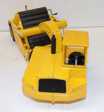 #508EO 1/16 John Deere Elevating Scraper - No Box, AS IS